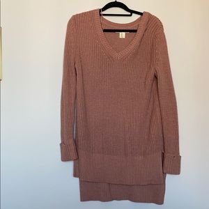 Hi-Low vneck sweater